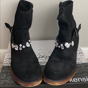 Kensie Black Suede Boots